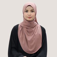 Load image into Gallery viewer, W-Ironless in autumn