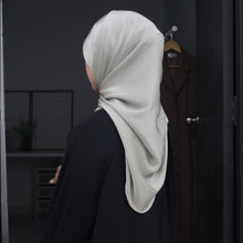 Load image into Gallery viewer, Mellow in seruni