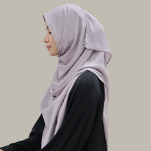 Load image into Gallery viewer, Moment in loving