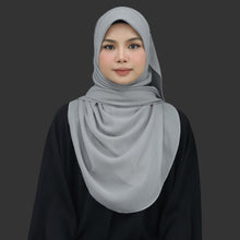 Load image into Gallery viewer, Olina in longan