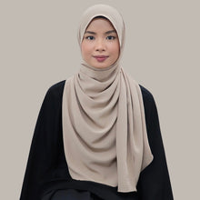 Load image into Gallery viewer, On The Go in dec