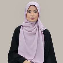 Load image into Gallery viewer, On The Go in apr