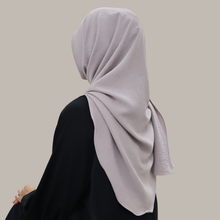 Load image into Gallery viewer, On The Go in aug