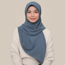 Load image into Gallery viewer, Dingin in forest