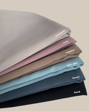 Load image into Gallery viewer, Dingin in forest