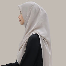 Load image into Gallery viewer, Glow in pluto