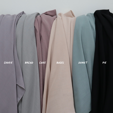 Load image into Gallery viewer, Rare in bagel