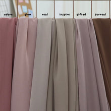 Load image into Gallery viewer, Happy in adore